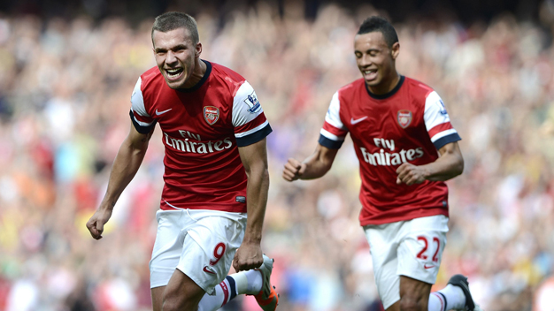 BÌNH LUẬN: Arsenal không cần một 