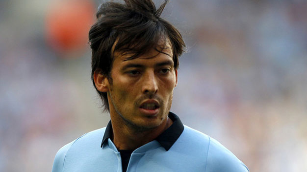 David Silva ký hợp đồng mới với Man City