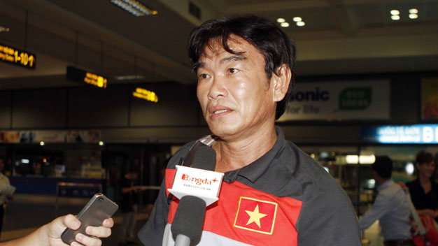 HLV Phan Thanh Hùng: “Chúng tôi còn nhiều việc phải làm” HLV Phan Thanh Hùng: “Chúng tôi còn nhiều việc phải làm”