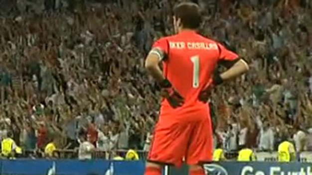 VIDEO: Casillas... buồn khi Ronaldo ghi bàn