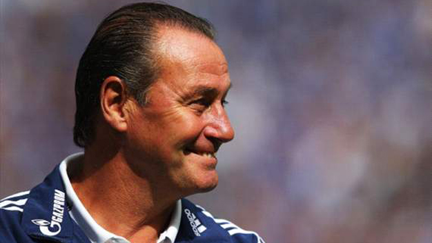 Hubb Stevens: Schalke sao phải sợ Bayern Hubb Stevens: Schalke sao phải sợ Bayern