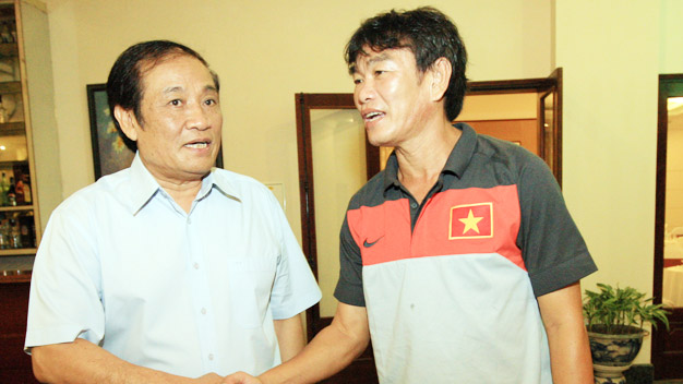 Lãnh đạo VFF động viên ĐTVN