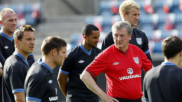 Roy Hodgson kêu gọi nghỉ Đông cho Premier League