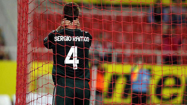 Chelsea gạ Real bán Ramos giá 40 triệu bảng Chelsea gạ Real bán Ramos giá 40 triệu bảng