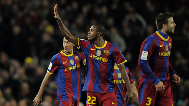 Chiến thuật: Alex Song & hội chứng Eric Abidal Chiến thuật: Alex Song & hội chứng Eric Abidal
