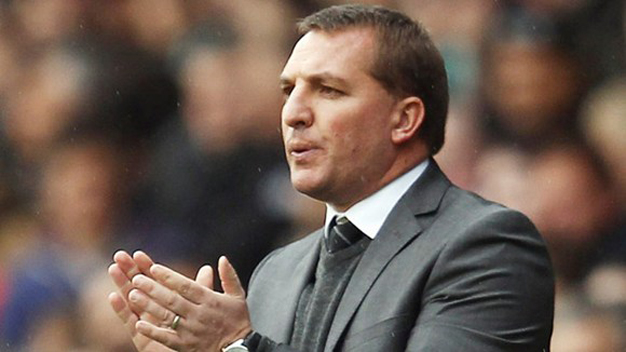 Sir Alex trù úm đồng nghiệp bên phía Liverpool Sir Alex trù úm đồng nghiệp bên phía Liverpool
