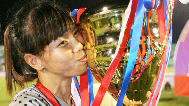 Thủ môn Đặng Kiều Trinh: “Tôi vẫn chưa hết cảm giác lâng lâng” Thủ môn Đặng Kiều Trinh: “Tôi vẫn chưa hết cảm giác lâng lâng”