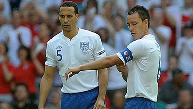 John Terry rời Tam sư, Rio Ferdinand trở lại?