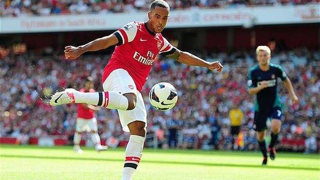 Theo Walcott muốn thành 