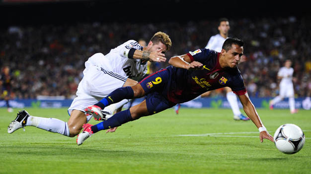 Alexis Sanchez tậm tịt: Đâu rồi “Cậu nhóc kỳ diệu Alexis Sanchez tậm tịt: Đâu rồi “Cậu nhóc kỳ diệu