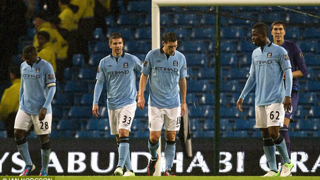 Điểm tin sáng 26/9: Man City tan mộng ăn 3 Điểm tin sáng 26/9: Man City tan mộng ăn 3