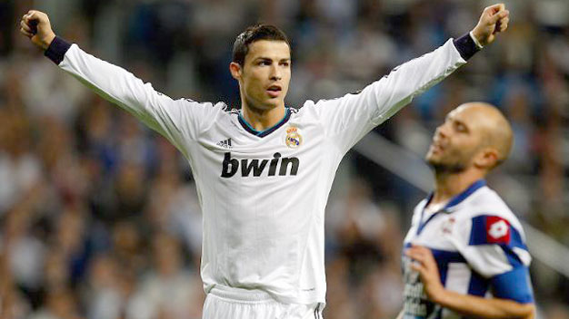 CR7 tuyên bố Real không thể mất điểm nữa