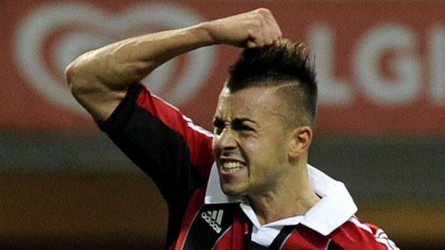 Milan từ chối bán El Shaarawy cho Man United