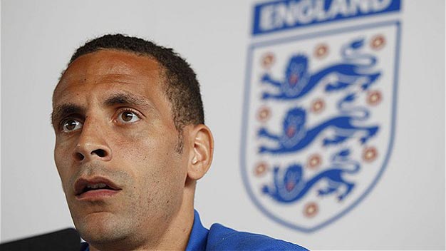 ĐT Anh: Hodgson xin lỗi Rio Ferdinand vì lại... bỏ rơi anh