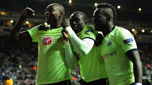 Europa League đêm qua: Ông lớn gục ngã hàng loạt