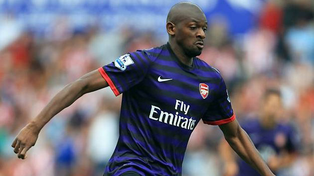 Bình luận: Có 3 điểm, nhưng Arsenal vẫn nhớ Diaby Bình luận: Có 3 điểm, nhưng Arsenal vẫn nhớ Diaby