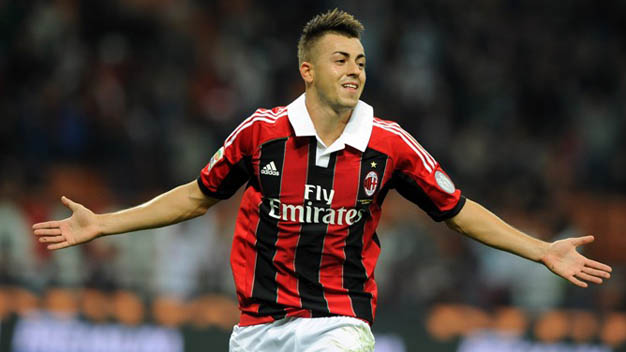 Shevchenko nhìn thấy bản thân trong El Shaarawy Shevchenko nhìn thấy bản thân trong El Shaarawy