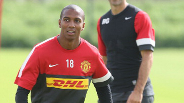 Điểm tin trưa 11/10: Ashley Young đã sẵn sàng trở lại