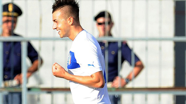 El Shaarawy sẽ theo bước Maldini hay Santon? El Shaarawy sẽ theo bước Maldini hay Santon?