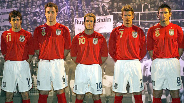 Sự suy yếu của Umbro và đoạn cuối cuộc tình với ĐT Anh Sự suy yếu của Umbro và đoạn cuối cuộc tình với ĐT Anh