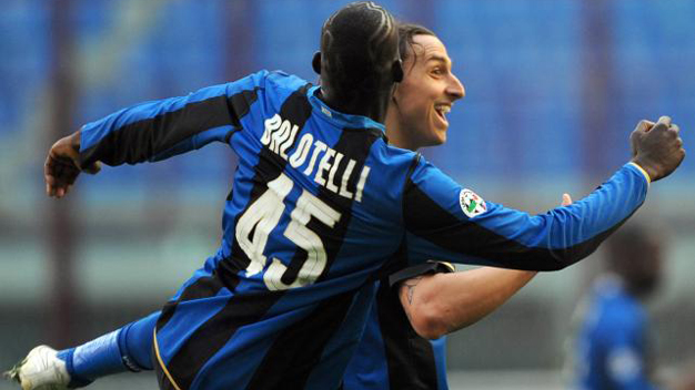 Ibrahimovic chê Balotelli tầm thường Ibrahimovic chê Balotelli tầm thường