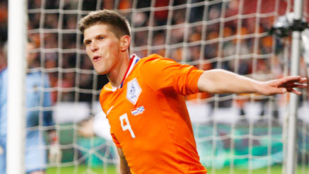 ĐT Hà Lan: Huntelaar sẽ bắt kịp Van Gol?