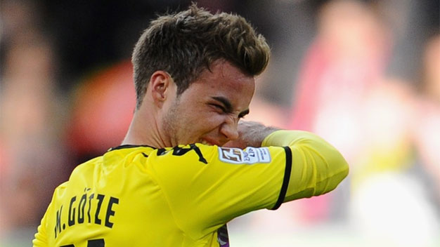 Dortmund sứt mẻ đội hình: Goetze lỡ hẹn Revierderby