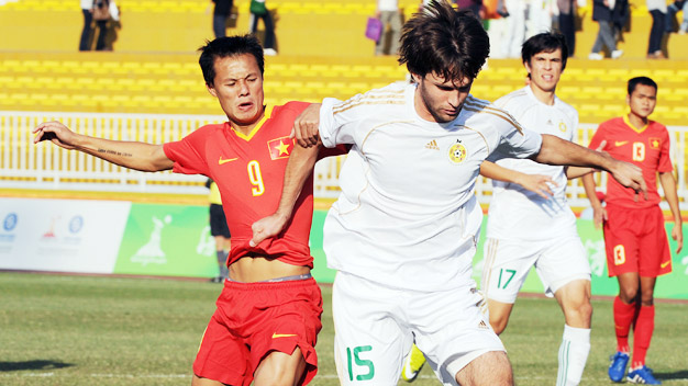 VFF Cup 2012: Thuốc thử liều cao cho thầy trò Phan Thanh Hùng