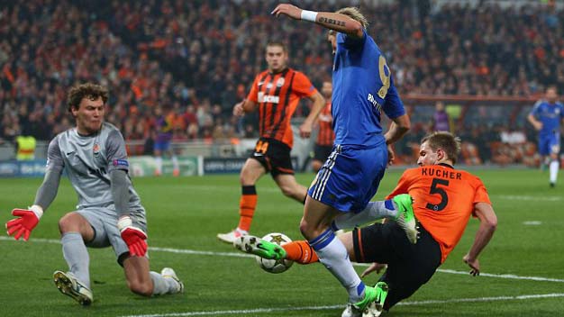 Shakhtar 2-1 Chelsea: Nhà vô địch vụng về Shakhtar 2-1 Chelsea: Nhà vô địch vụng về