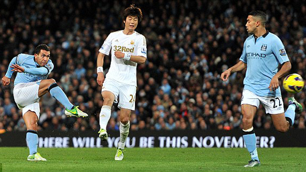 Man City 1-0 Swansea: Man Xanh chiếm ngôi nhì của Quỷ đỏ