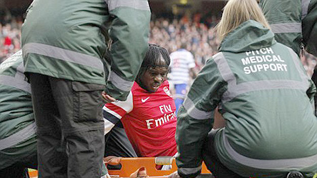 Gervinho lỡ trận gặp M.U, Wenger sốt '