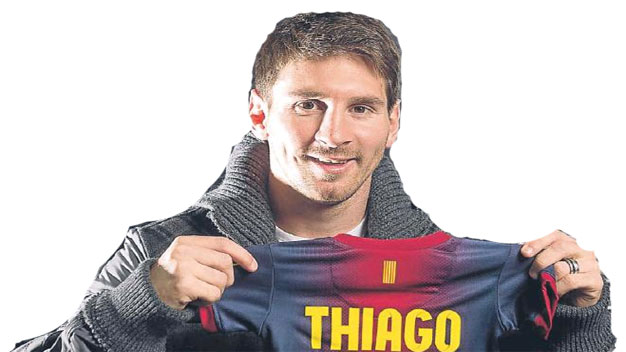 Messi “xí phần” áo đấu cho Thiago