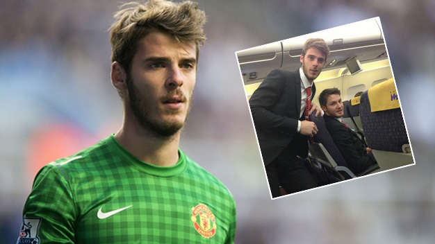 Powell bị De Gea 