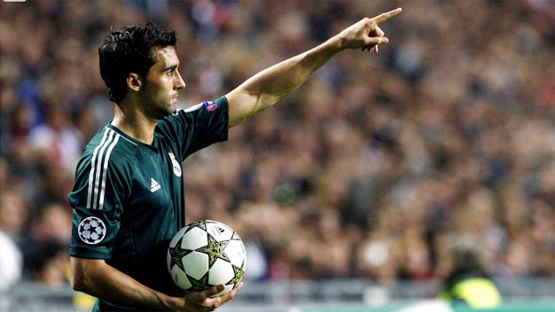 TRỰC TIẾP, Real vs Dortmund: Chủ nhà có hậu vệ trái mới