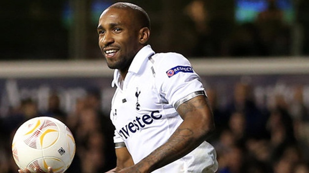 Lập hat-trick, Defoe vượt mặt Sheringham Lập hat-trick, Defoe vượt mặt Sheringham