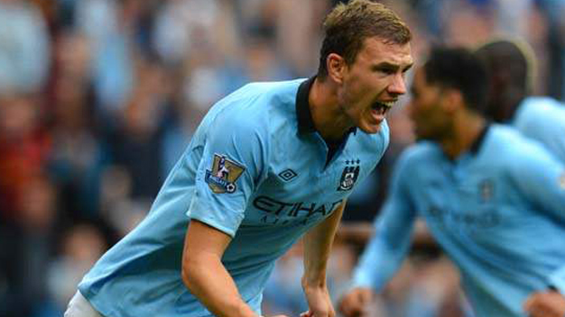 Man City 2-1 Tottenham: Man Xanh cũng có 