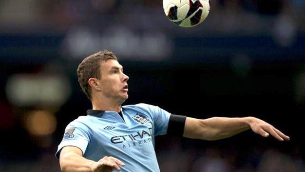 M.C 2-1 Spurs: Dzeko giật 3 điểm về cho Man Xanh