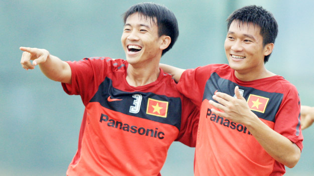 Minh Đức hy vọng ĐTVN sẽ vào chung kết AFF Suzuki Cup 2012 Minh Đức hy vọng ĐTVN sẽ vào chung kết AFF Suzuki Cup 2012
