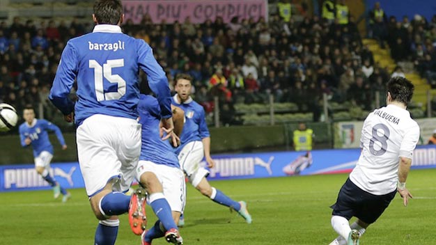 Italia 1-2 Pháp: Italia 1-2 Pháp: