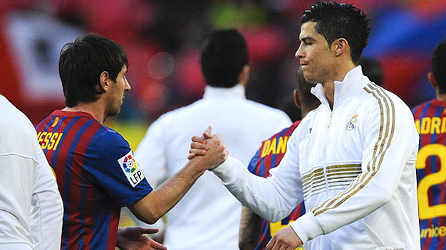 “Cuộc chiến” Messi-Ronaldo qua lăng kính chuyên gia “Cuộc chiến” Messi-Ronaldo qua lăng kính chuyên gia