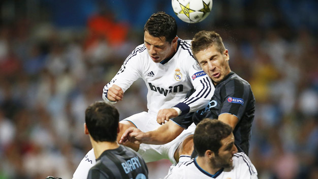 Manchester đang ám ảnh Real Manchester đang ám ảnh Real