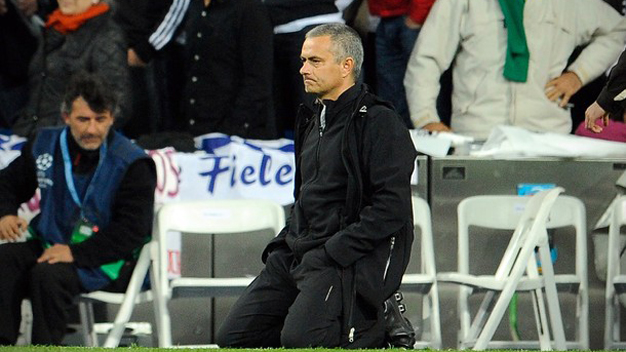 Mr. 100 Mourinho & 5 khoảnh khắc đáng nhớ nhất ở CL