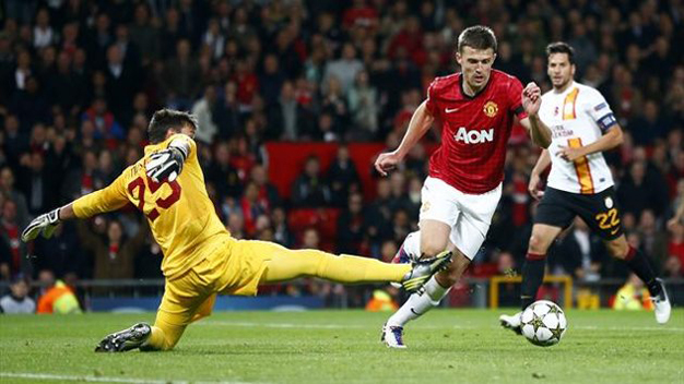 TRỰC TIẾP Galatasaray - M.U: Welbeck&Chicharito sát cánh