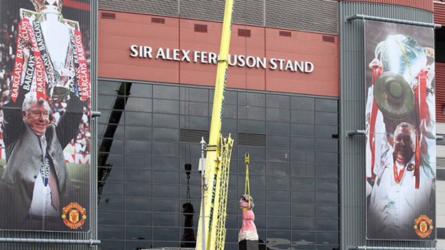 NÓNG: Khánh thành tượng đồng Sir Alex ở Old Trafford