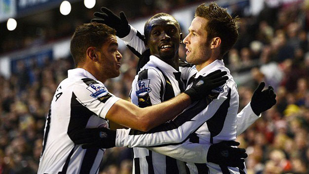 Arfa và Papiss Cisse chấn thương, Newcastle lún sâu khủng hoảng Arfa và Papiss Cisse chấn thương, Newcastle lún sâu khủng hoảng