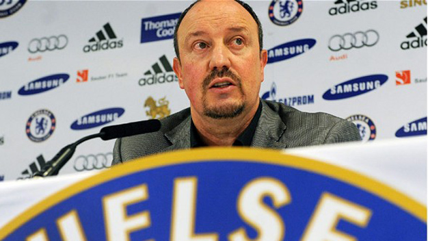 Vừa về Chelsea, Benitez đã muốn trảm công thần