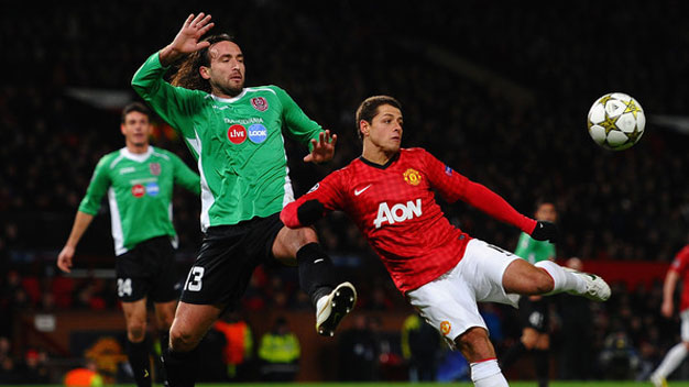 Chicharito xuất sắc nhất M.U tháng 11