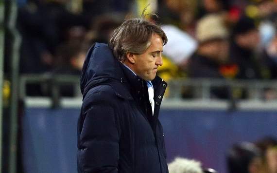 Roberto Mancini: Tôi vẫn không cảm thấy bị áp lực Roberto Mancini: Tôi vẫn không cảm thấy bị áp lực