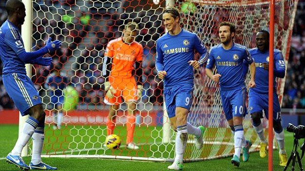 Sunderland 1-3 Chelsea: Torres giúp 