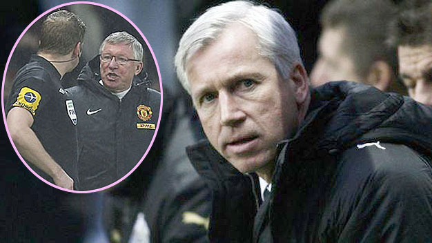 HLV Newcastle kêu gọi phạt nặng Sir Alex HLV Newcastle kêu gọi phạt nặng Sir Alex